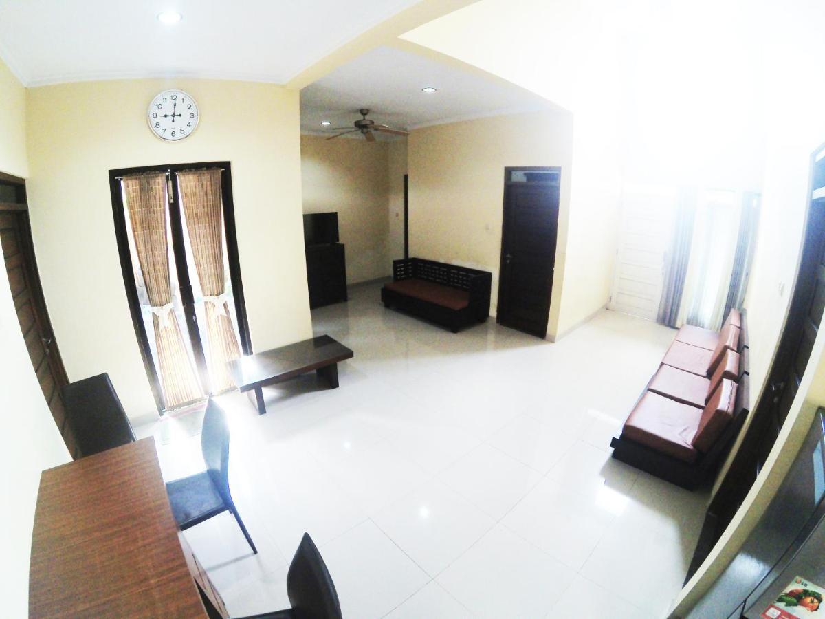 Minggiran Street Homestay Jogja Jogjacarta Exterior foto